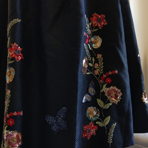 🍒NWT🍒 TED BAKER EMBROIDERED FULL SKIRT - Picture 6 of 10